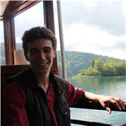 Ragazzo di Firenze con laurea triennale in fisica e master in computational science offro ripetizioni di matematica, fisica e inglese